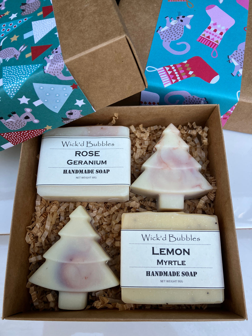 Xmas Gift Box - Christmas tree soap & 90g Soap pack